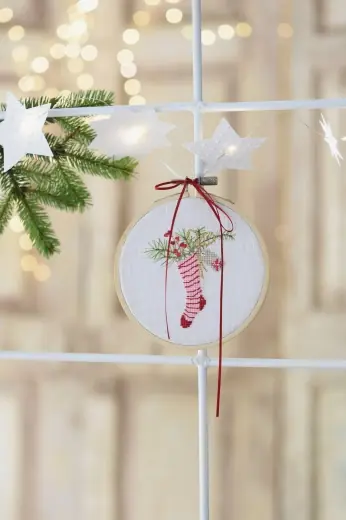 Adventskalender mit Kreuzstichmustern – Bild 4
